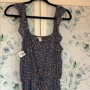 JCPenney Navy Floral Midi Dress. Buttons on front with elastic waist